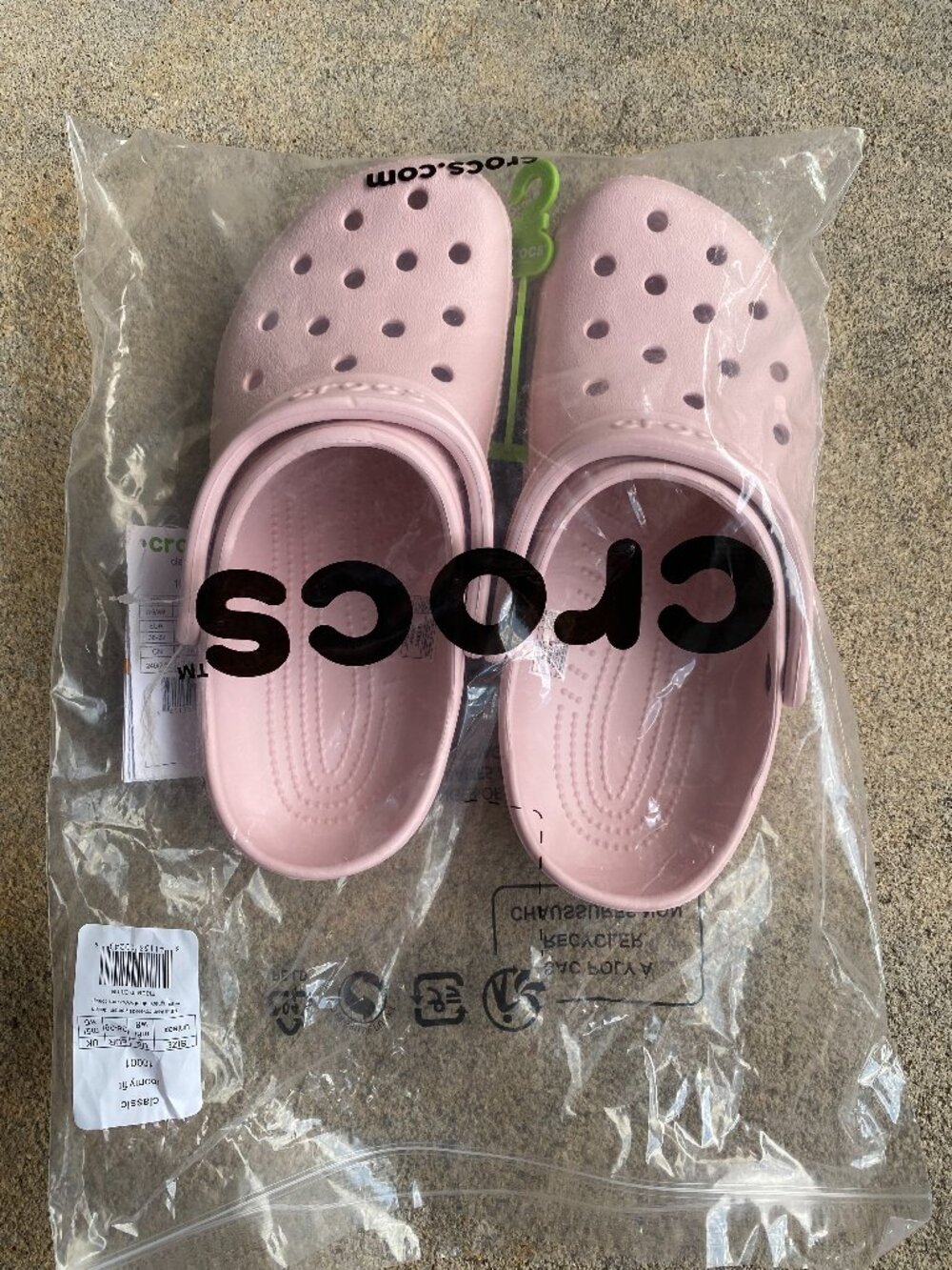 Crocs Classic Clog Unisex Slip On Women Shoe Water Friendly Sandals- Pink - Picture 3 of 7